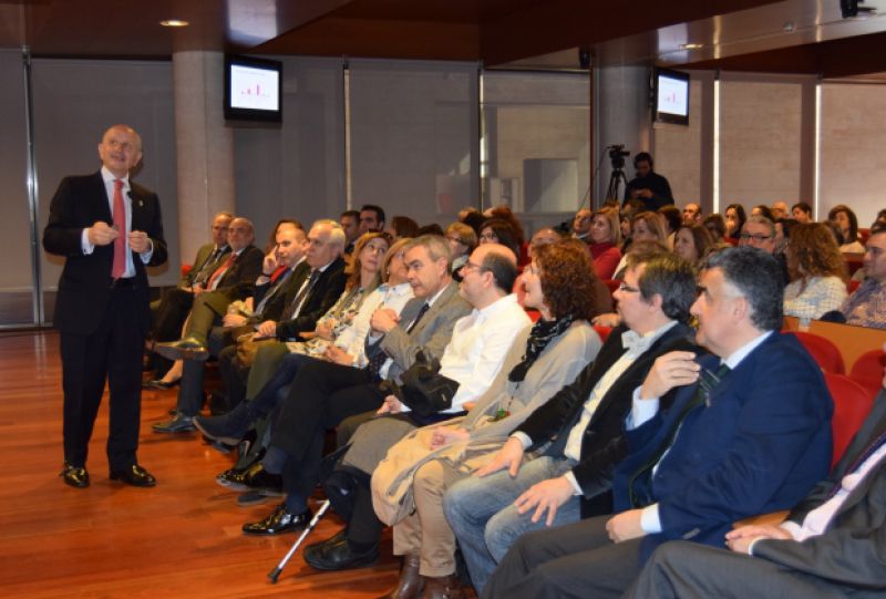 Los enfermeros de Castilla-La Mancha recibirán becas para asistir al mayor evento científico sanitario de la profesión que en 2017 llega a España